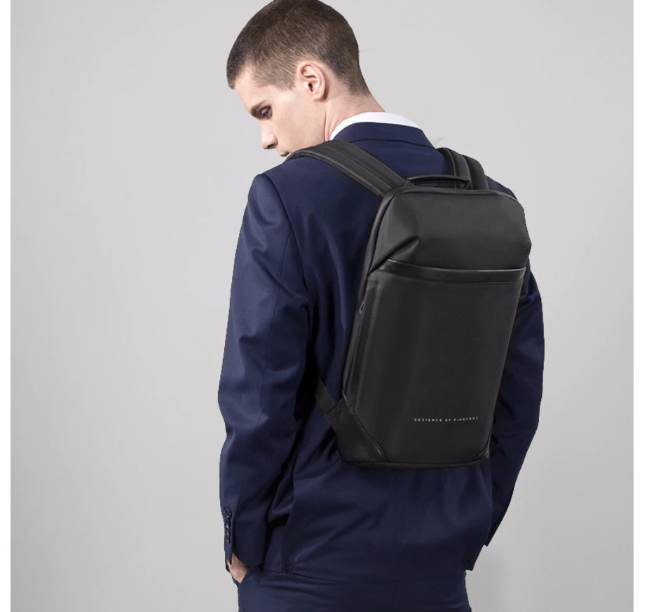 Men’s Slim Laptop Backpack