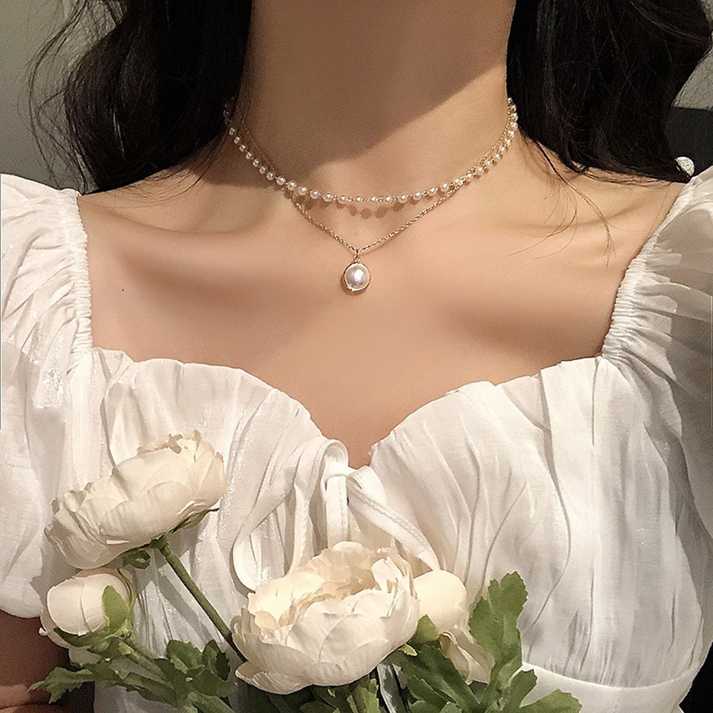 Women’s Pearl Necklace Pendant